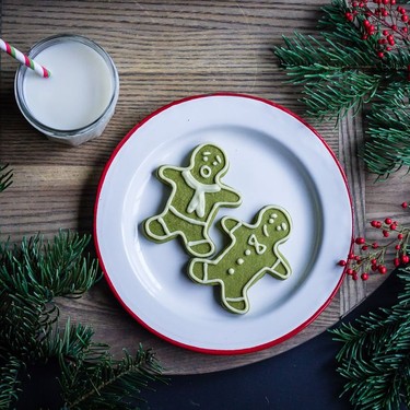 More Gingerbread Dessert Ideas for the Holidays