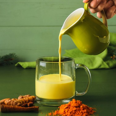 Turmeric Latte and Other Amazing Turmeric Recipes You Can Drink