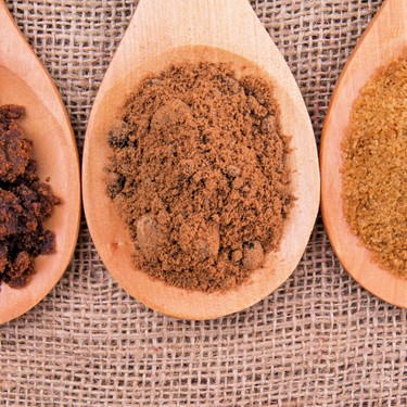 2 Main Types of Brown Sugar Explained
