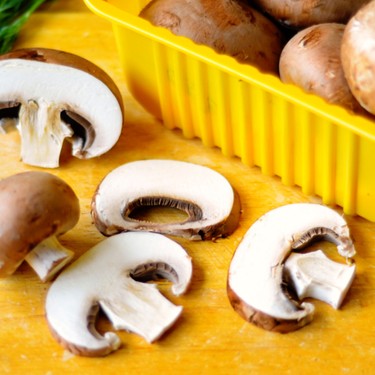 What Are Cremini Mushrooms? How to Pick, Prep, and Cook Them