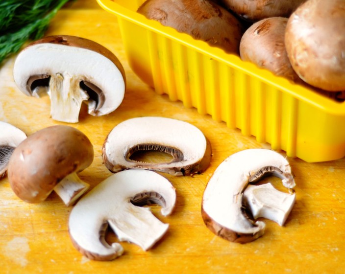 What Are Cremini Mushrooms? How to Pick, Prep, and Cook Them