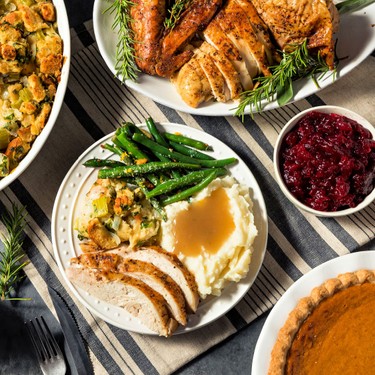 Top 10 Thanksgiving Foods That Will Be On Every Table This Year