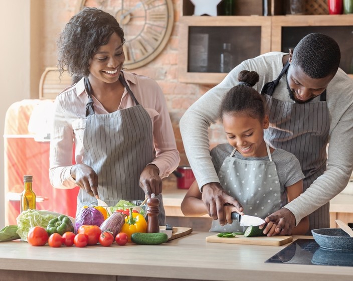 Easy Ways to Get Your Kids in the Kitchen