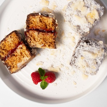 Panna Cotta Lamingtons