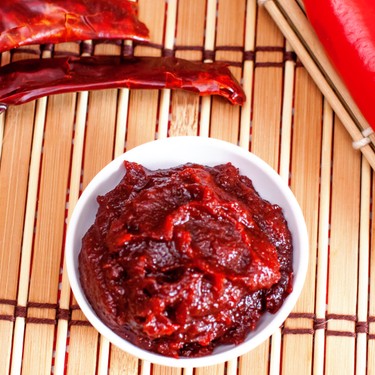 Gochujang Paste vs. Gochujang Sauce and Best Korean Recipes With It