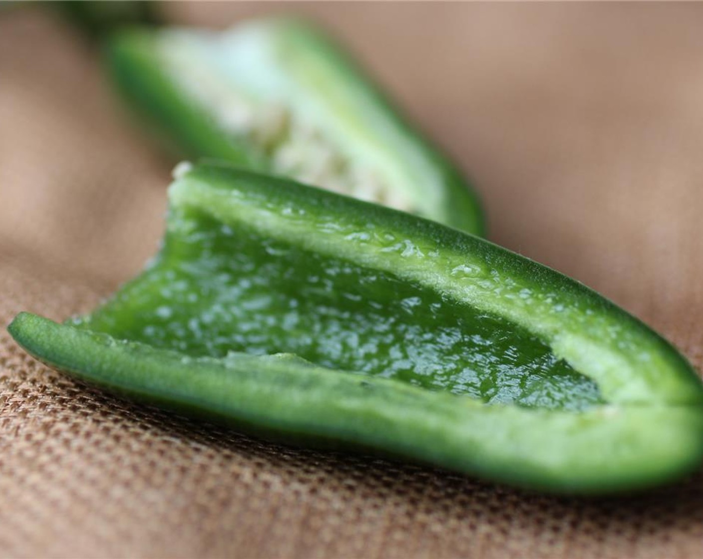 step 1 Deseed the Jalapeño Pepper (1).