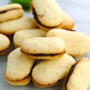 Homemade Mint Chocolate Milano Cookies Recipe | SideChef
