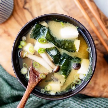 Vegan Miso Soup Recipe | SideChef