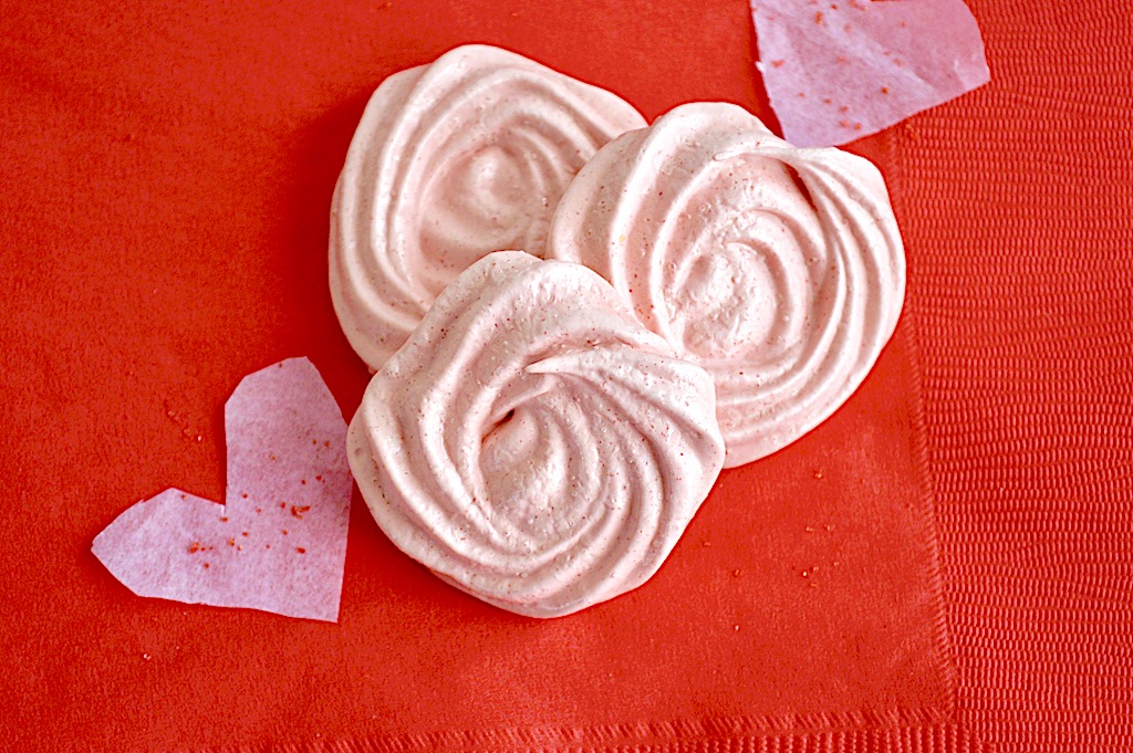 Strawberry Balsamic Meringue Roses Recipe | SideChef