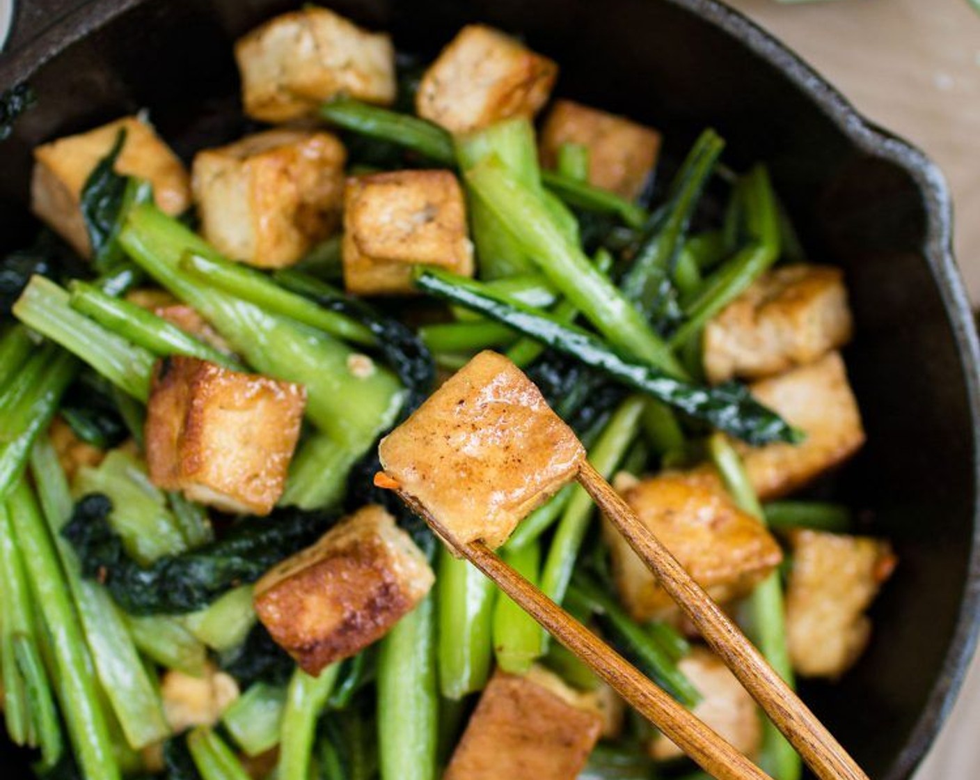 Choy Sum (Chinese Green) and Tofu in Garlic Sauce