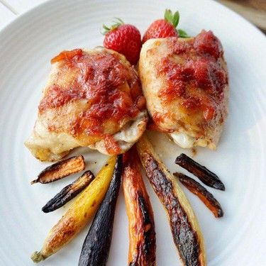 Strawberry BBQ Chicken Thighs Recipe | SideChef