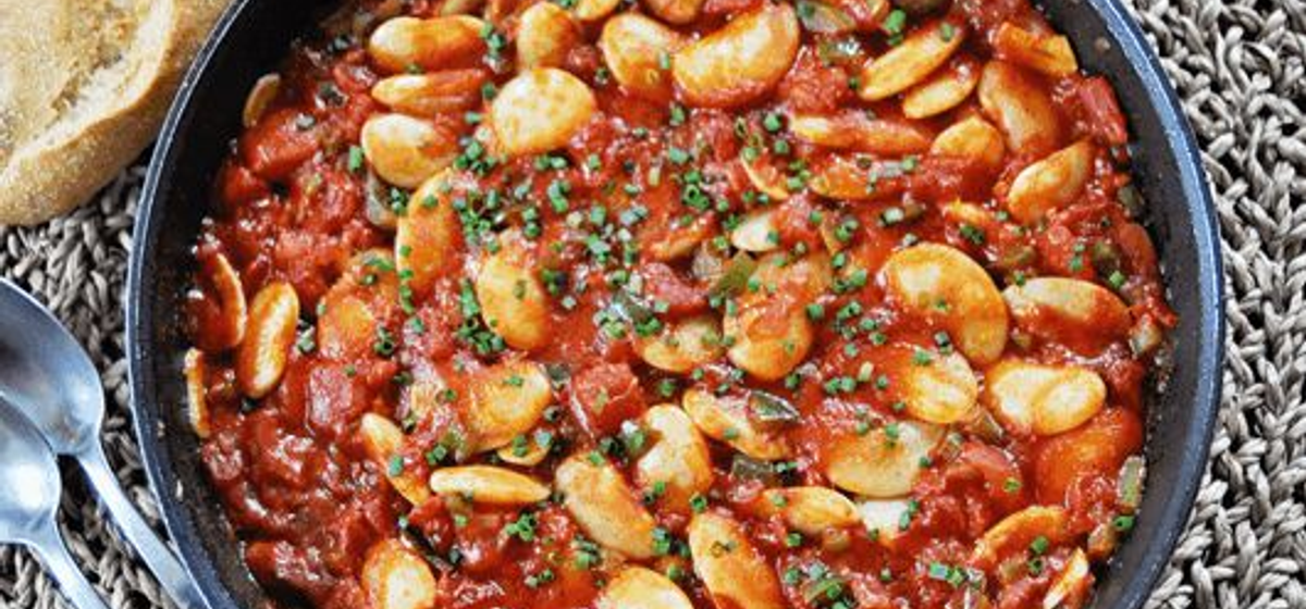 Spanish Beans with Tomato and Onions Recipe SideChef