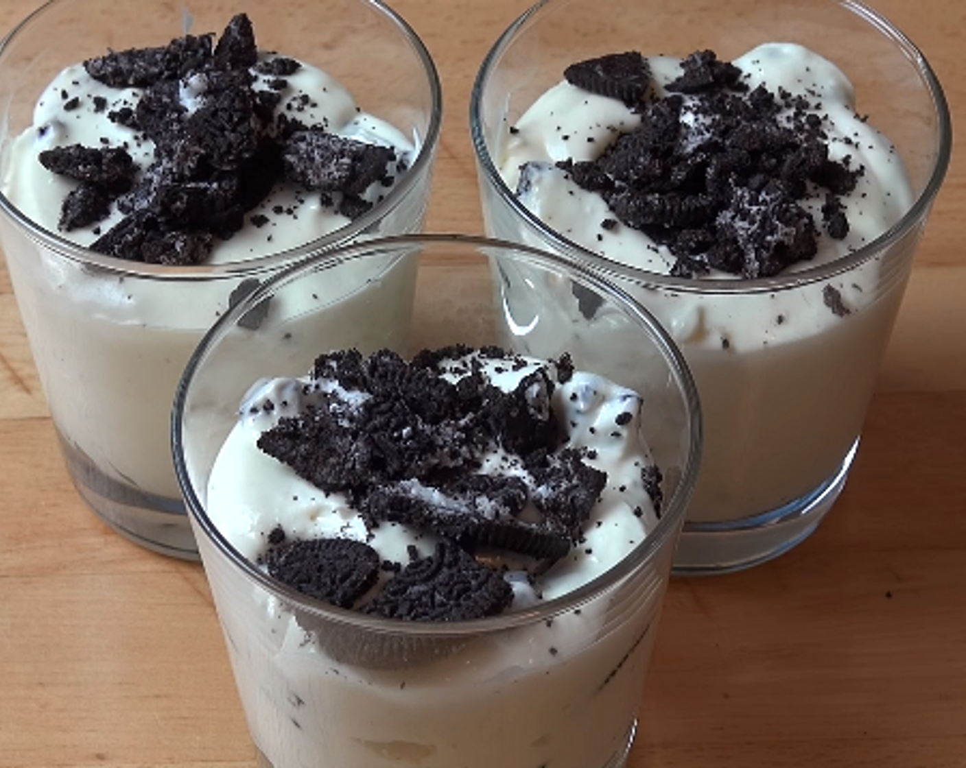 Cookies and Cream Dessert Cups