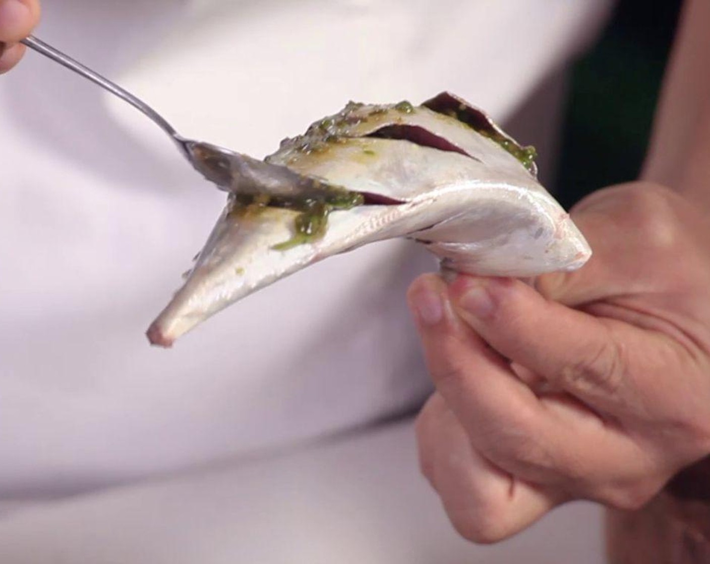 step 3 Cut slits in the side of the Mackerel (1.3 lb) and spoon the sauce into the cuts.