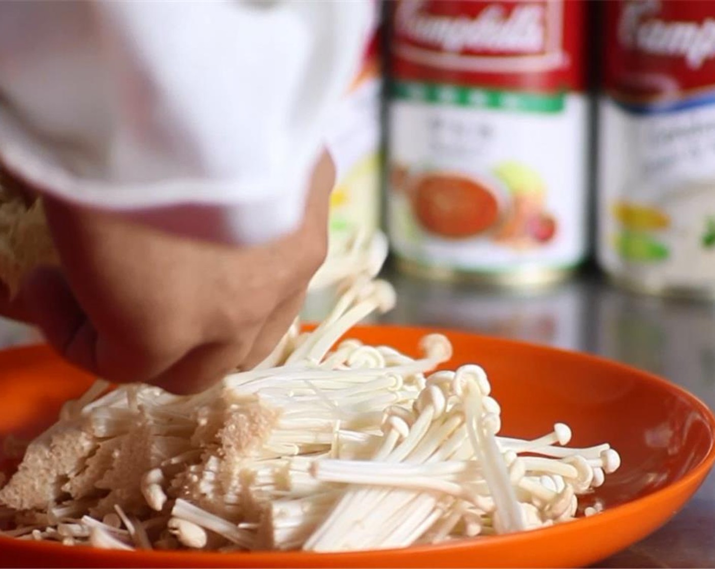 step 2 Boil Enoki Mushroom (1/2 cup) for 1-2 minutes, drain them and add them to the bowl with the potato noodles.