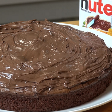 Three Ingredient Nutella Fudge Cake Recipe | SideChef