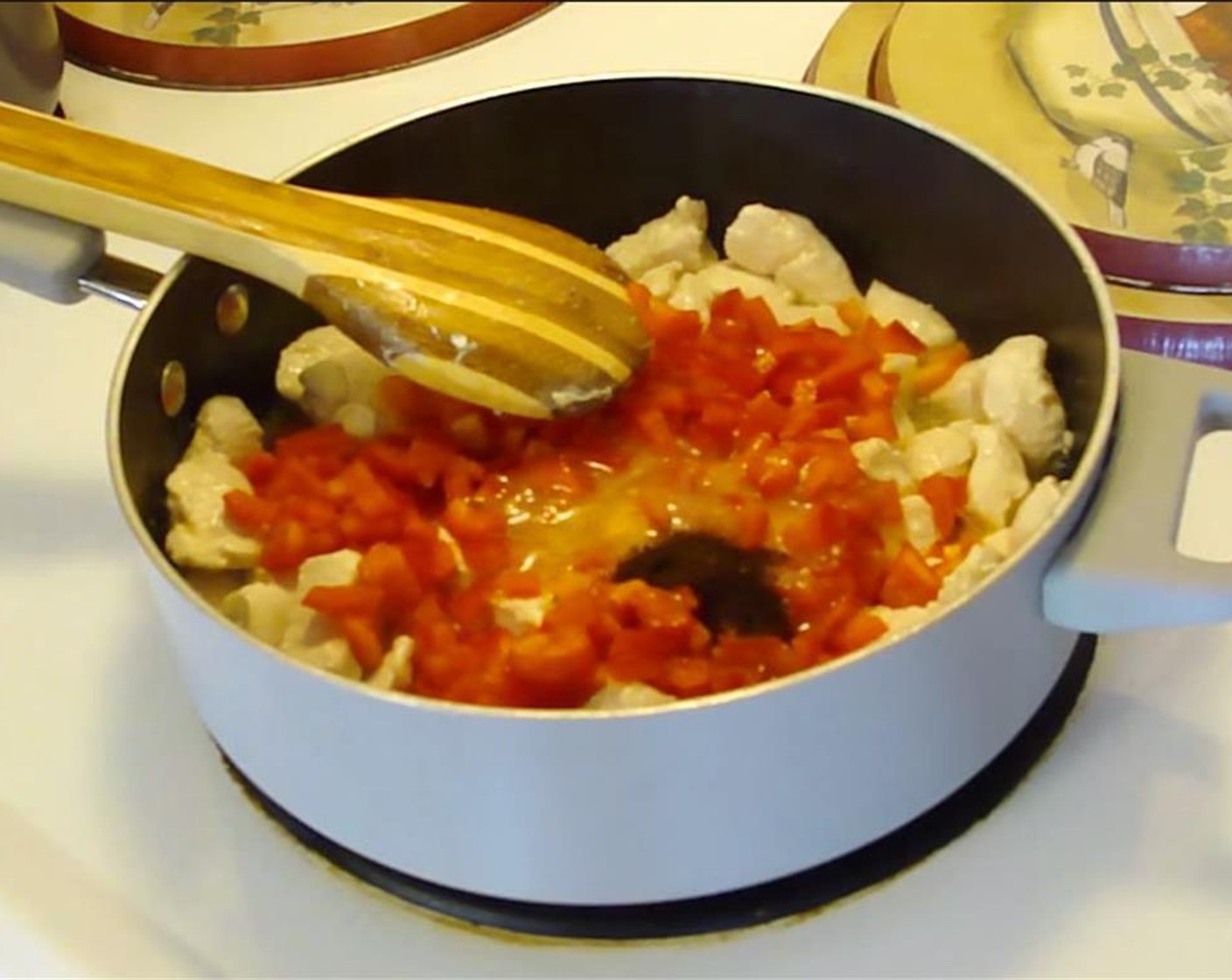 step 3 Add Red Bell Peppers (2), Italian Dressing (1/4 cup) and Chili Powder (1 Tbsp). Cook 3 minutes, or until chicken is done, stirring frequently. Add Chunky Salsa (1/2 cup) and Sour Cream (1/2 cup) and mix well.