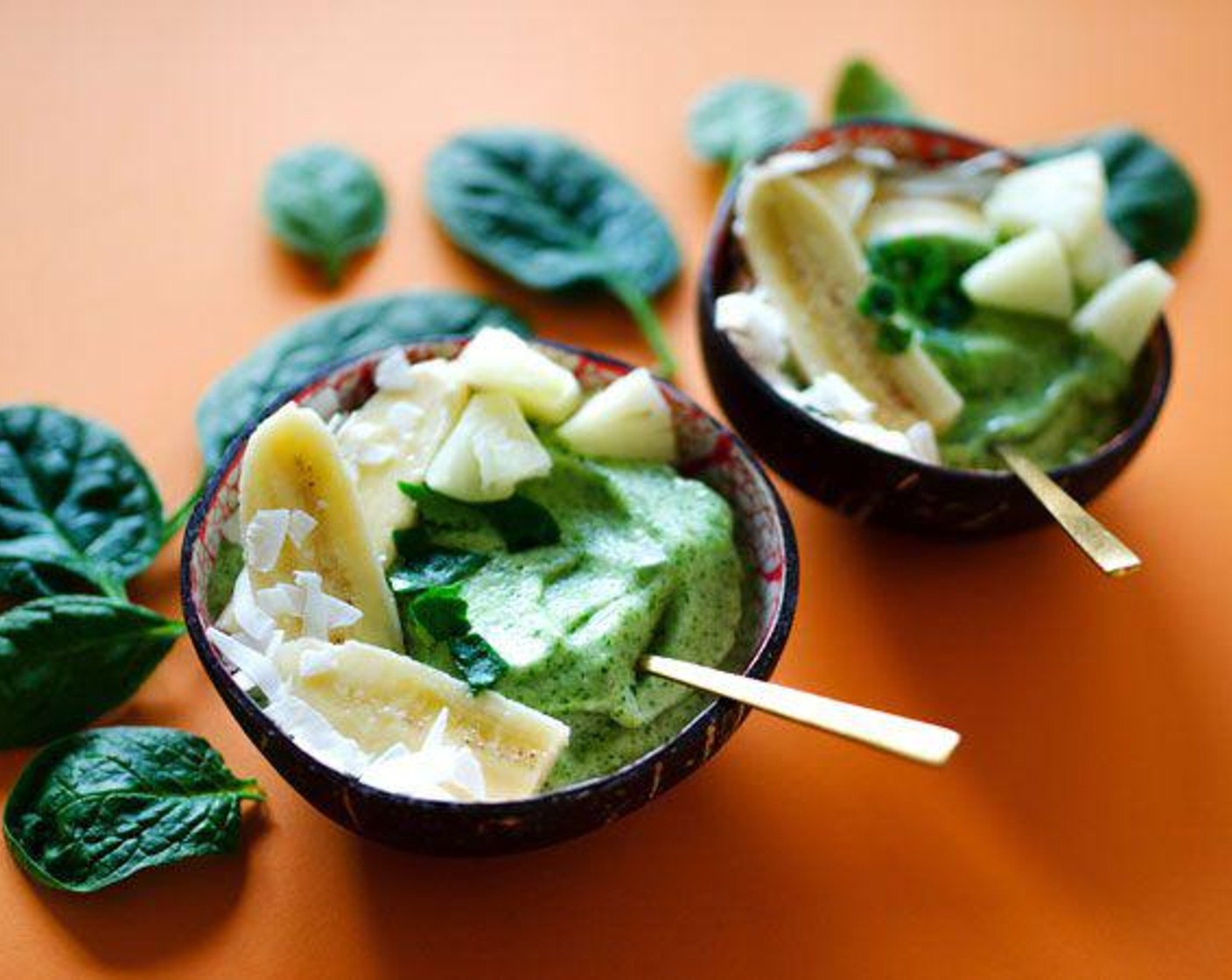 Pineapple Spinach Smoothie Bowls