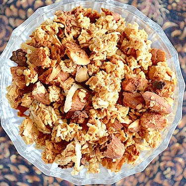 Maple and Pecan Granola Recipe | SideChef