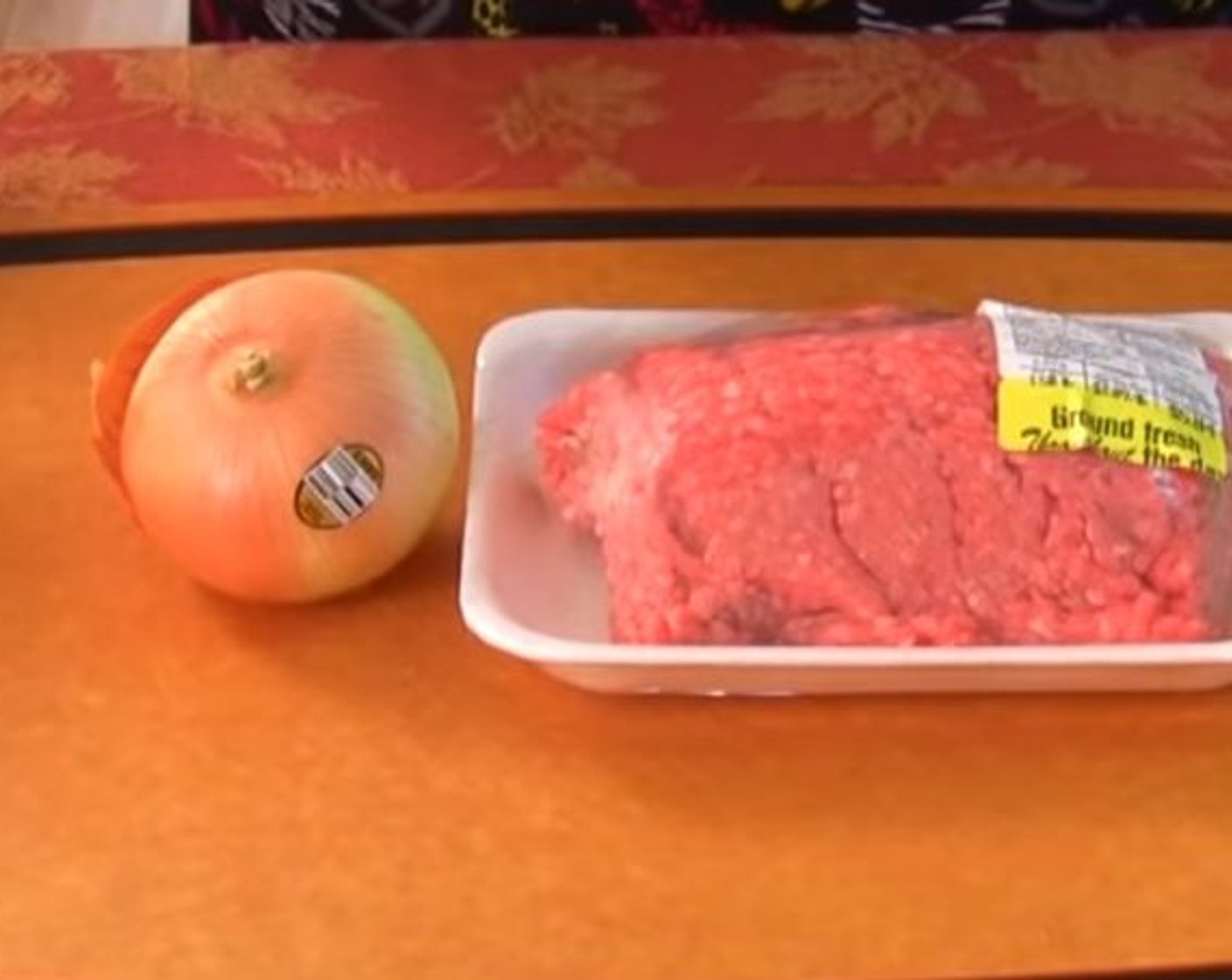 step 1 Brown Ground Beef (1.5 lb) with Onion (1)