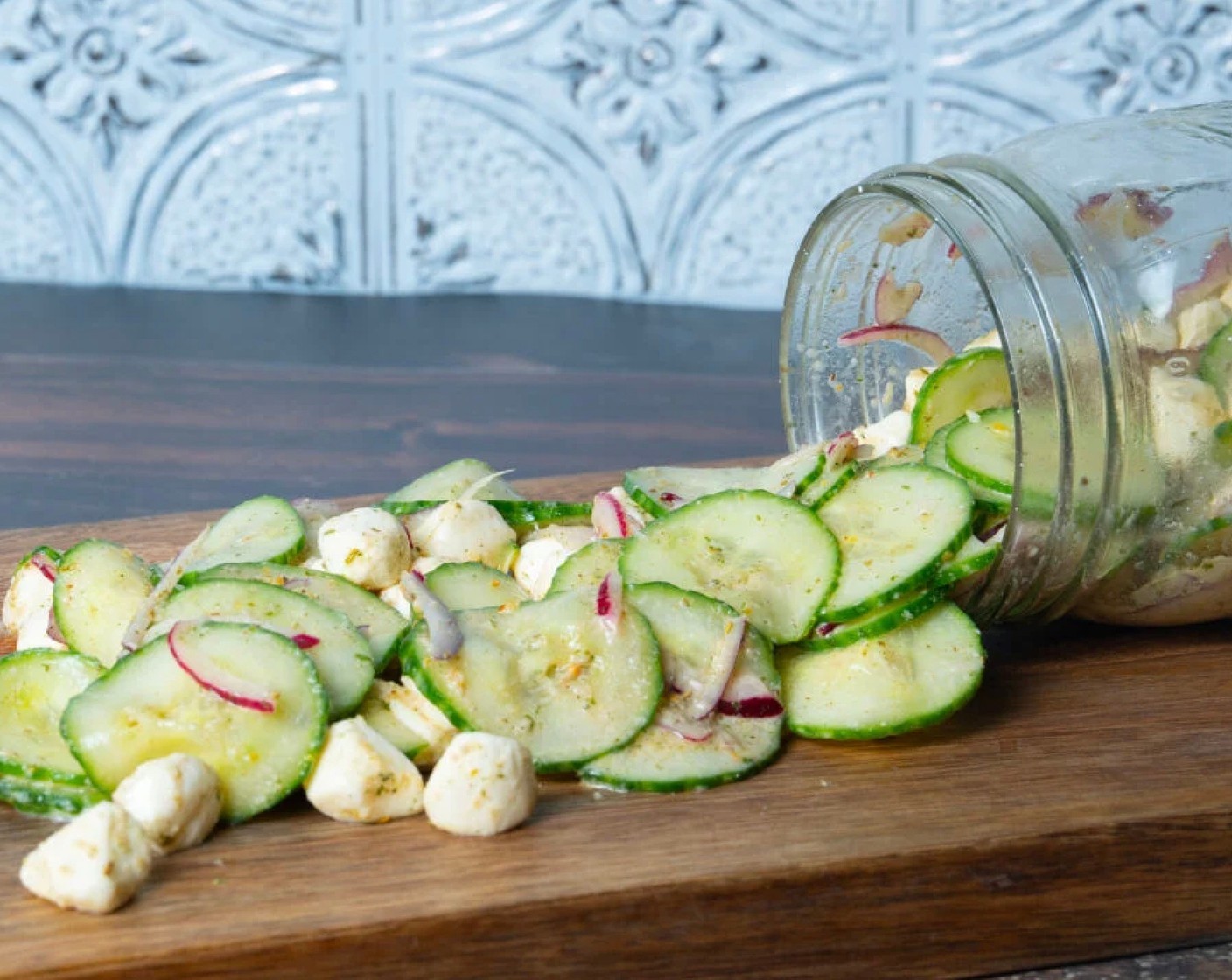 step 5 Once everything is mixed, your salad is ready to enjoy!