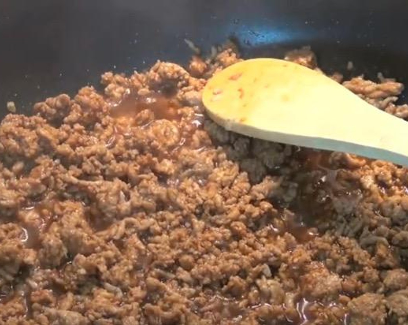 step 2 Add Soy Sauce (2 Tbsp), Oyster Sauce (2 Tbsp) and Lime (1). Stir to combine.