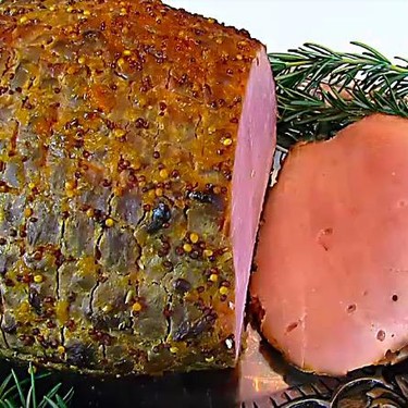 Baked Ham with Apricot-Mustard Glaze Recipe | SideChef