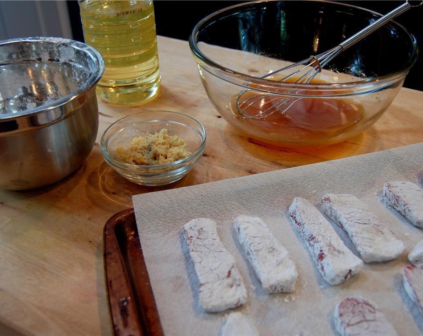 step 5 Toss the Thinly Sliced Sirloin in Corn Starch (1/4 cup) and Water (2 cups)