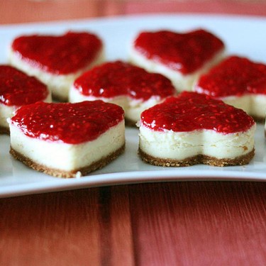 Raspberry Cheesecake Bars Recipe | SideChef