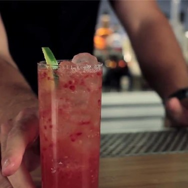 VEEV Raspberry Press Recipe | SideChef
