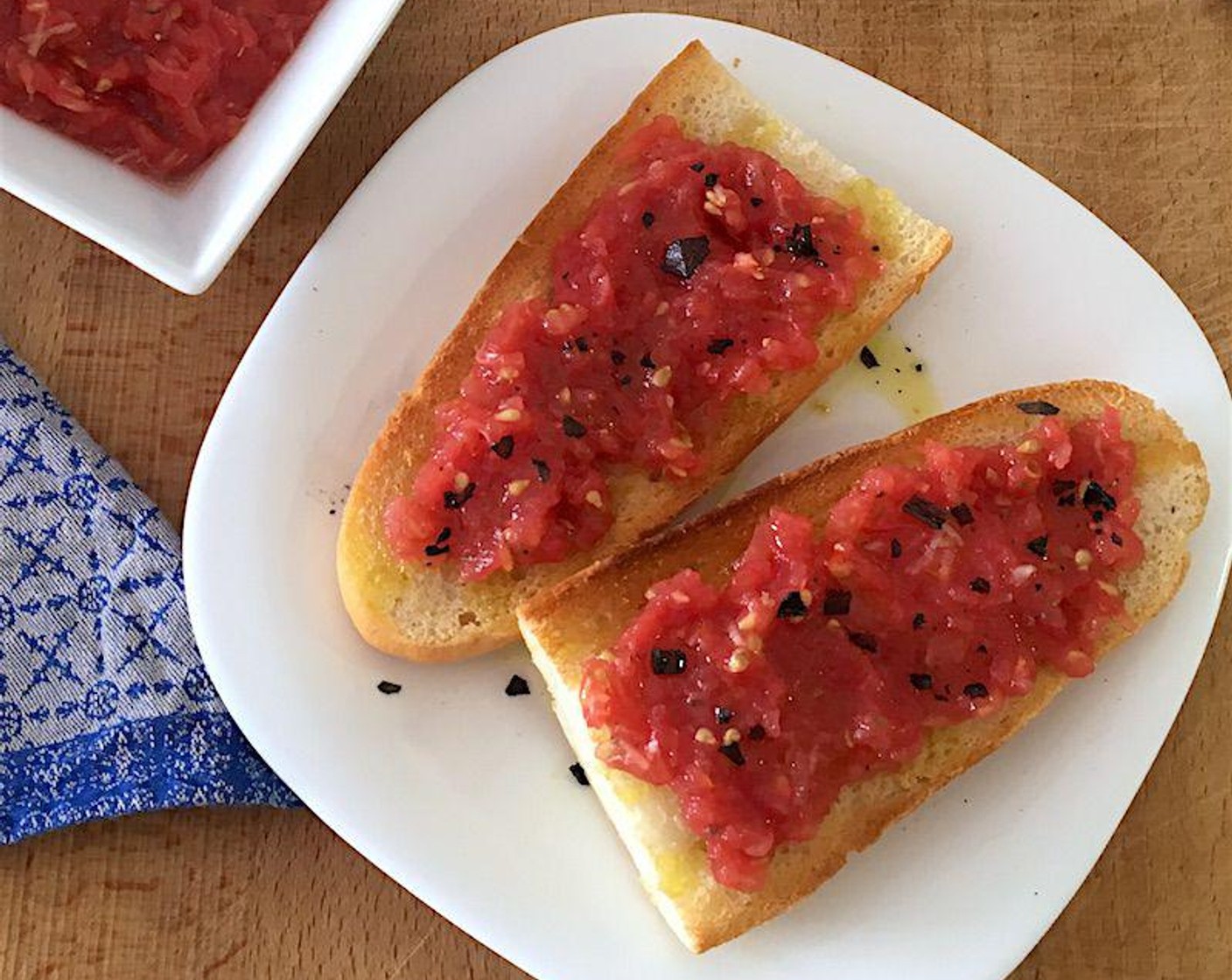 Pan con Tomate