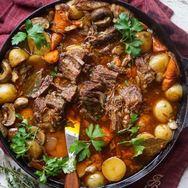 Skillet Beef Short Rib Pot Roast Recipe | SideChef