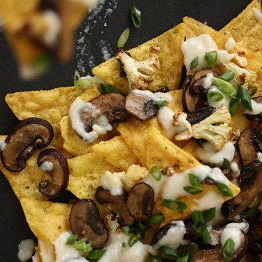 Meatless Healthy Nachos Recipe | SideChef