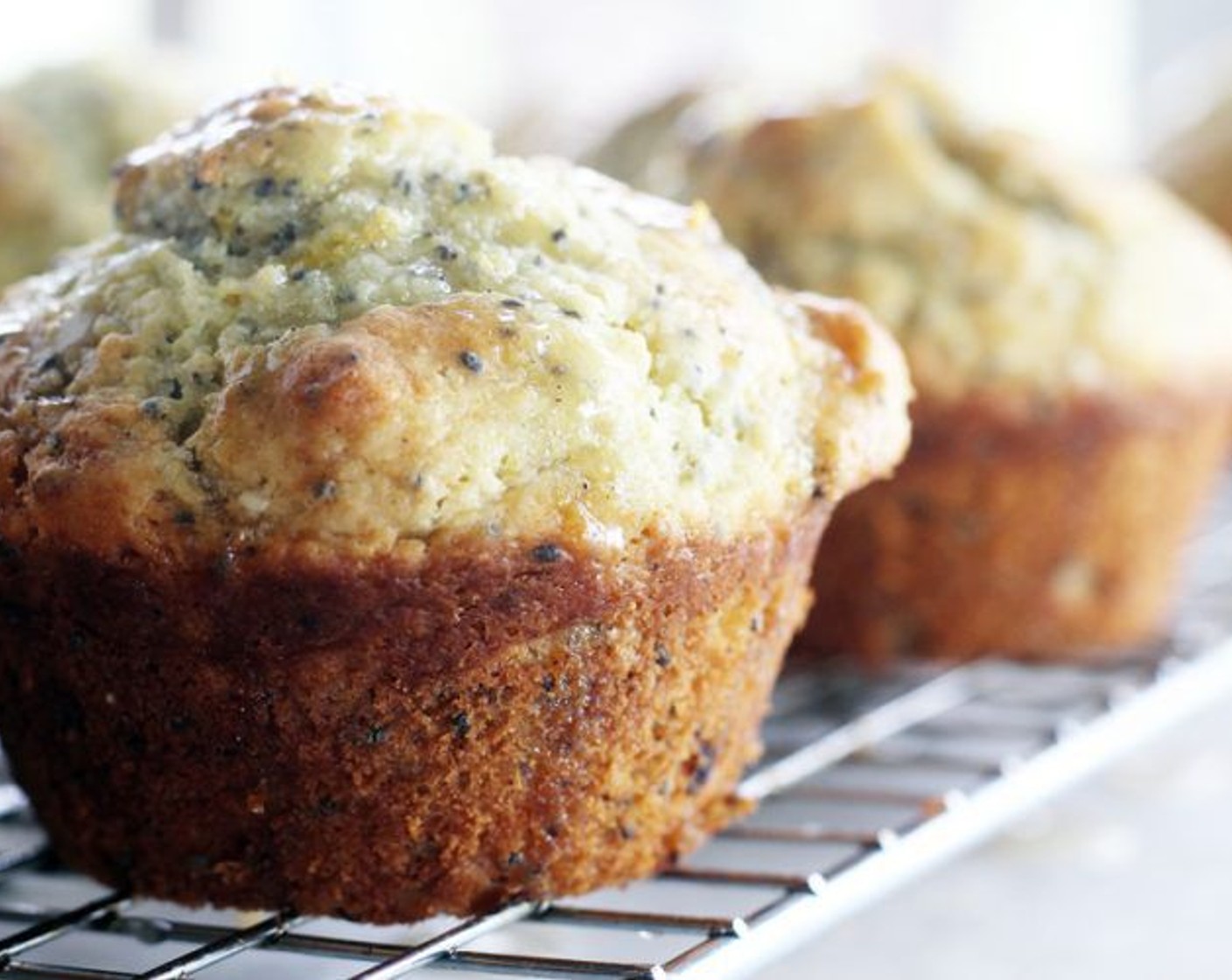 step 7 Cool for 1 minute in the pan on a wire cooling rack. Carefully remove the muffins and continue cooling on the rack.