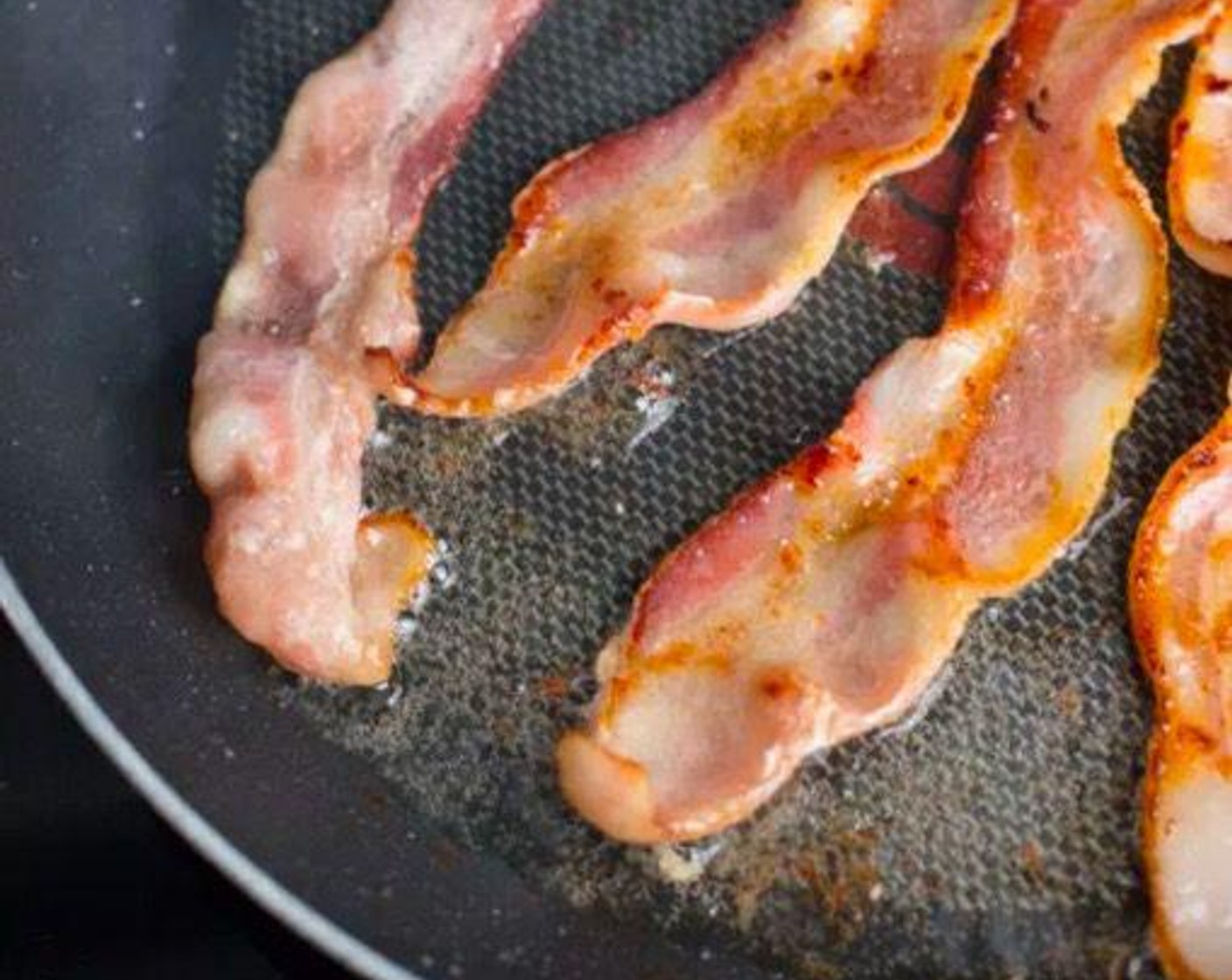 step 4 Fry Bacon (4 slices) at medium to medium-high heat until crispy, about 8 minutes.