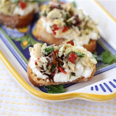 Artichoke and Whipped Lemon Ricotta Crostini Recipe | SideChef