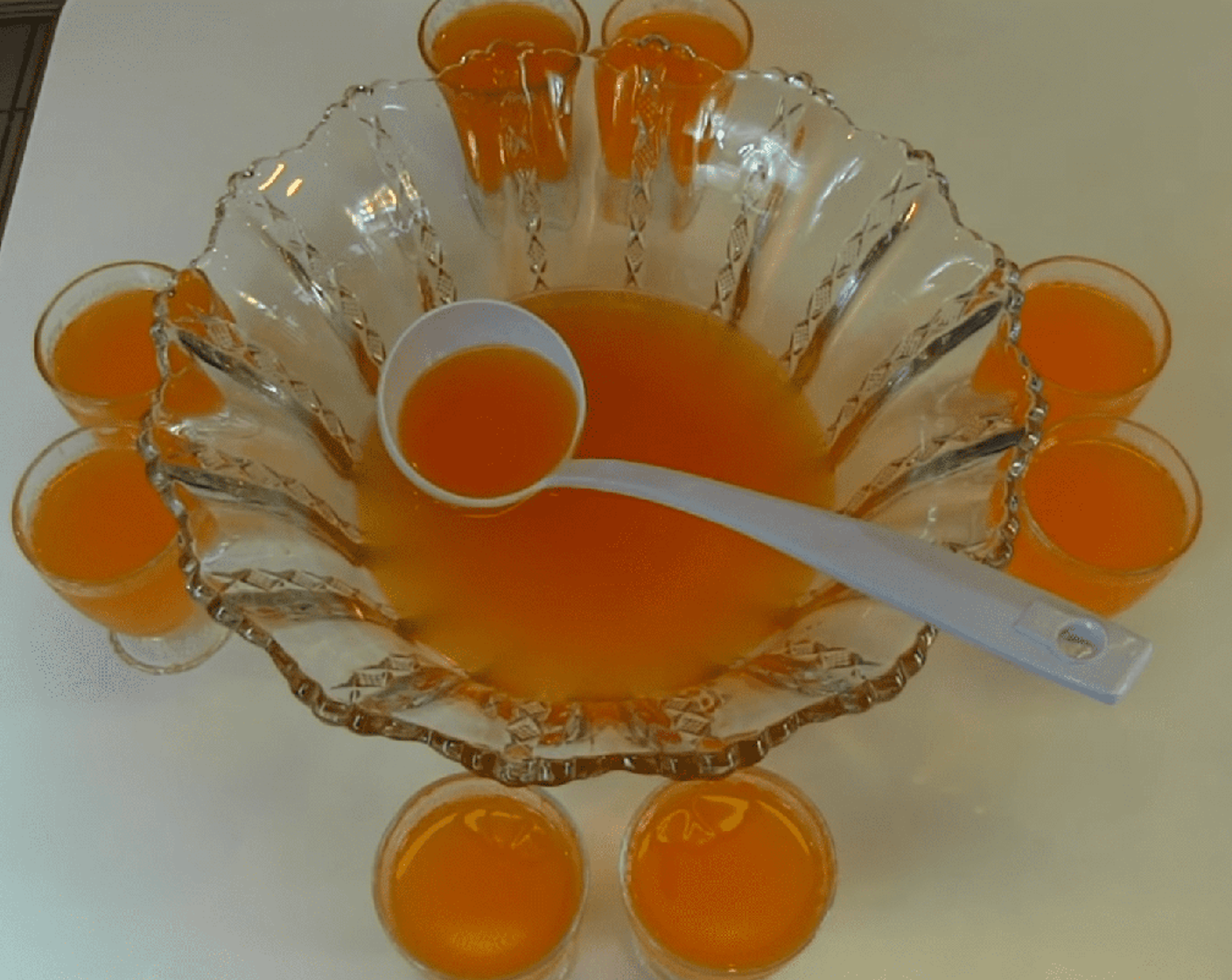 Pineapple-Orange Springtime Punch