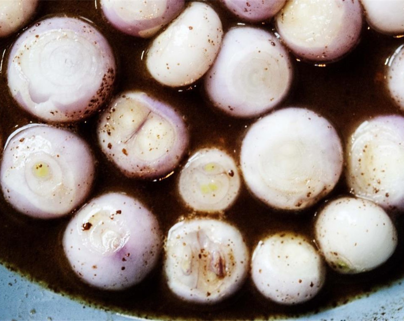 step 4 Now, add the peeled shallots.