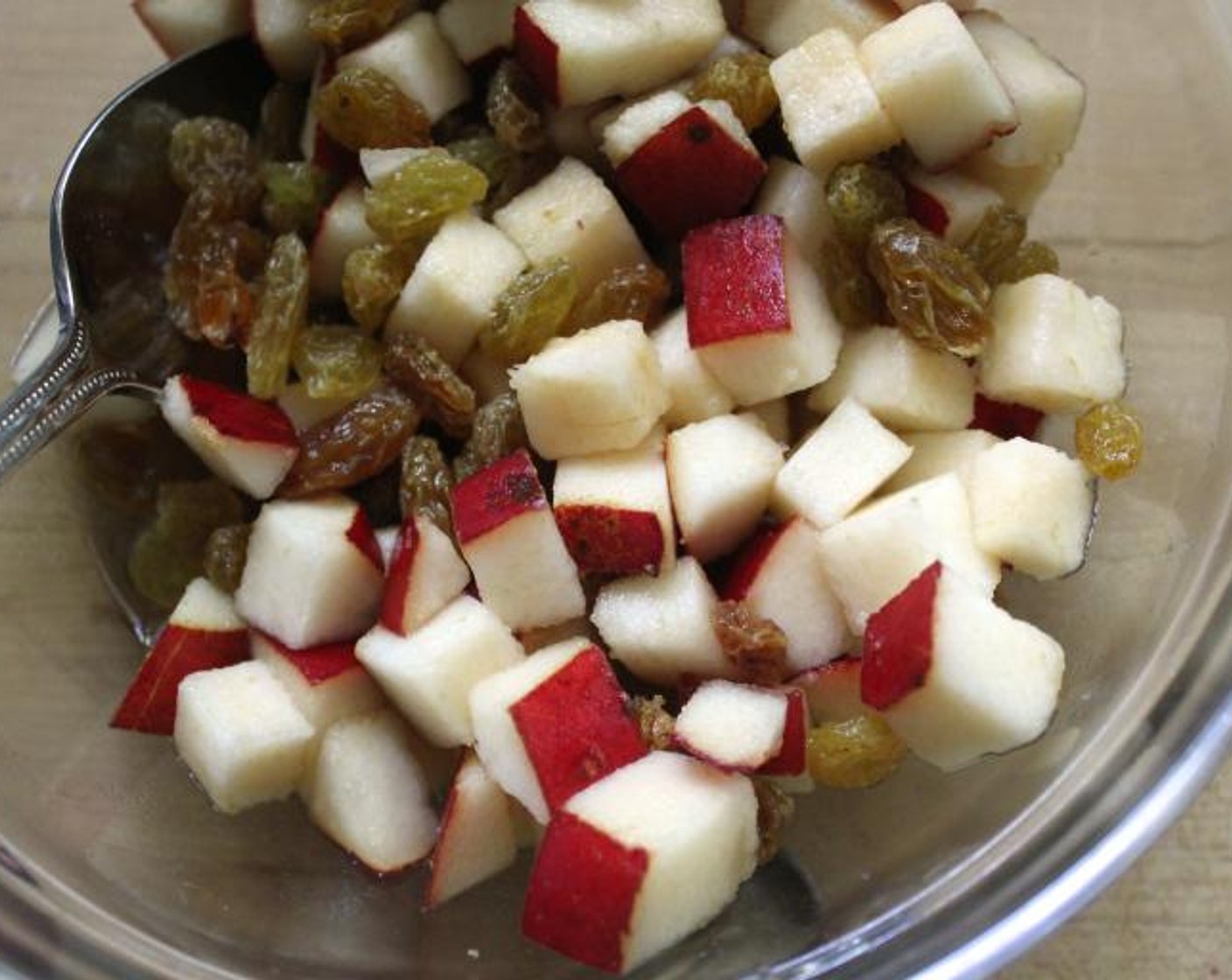 step 2 Combine the Bartlett Pears (1 1/2 cups), Golden Raisins (1/2 cup) and Bourbon (1/4 cup) in a small saucepan, bring to a simmer, remove from heat and set aside.