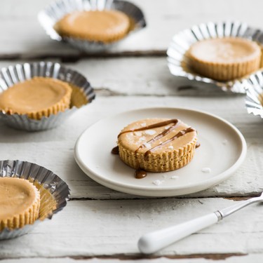 Mini Dulce de Leche Cheesecake Bites with Sea Salt Recipe | SideChef