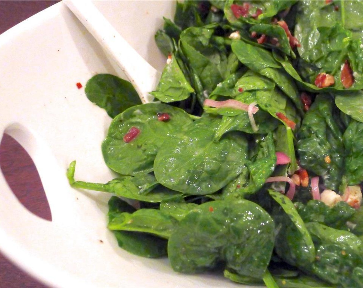 step 8 Add all of the ingredients to a large mixing bowl. Pour the dressing over the Fresh Baby Spinach (5 2/3 cups) and toss well to combine. Serve immediately.