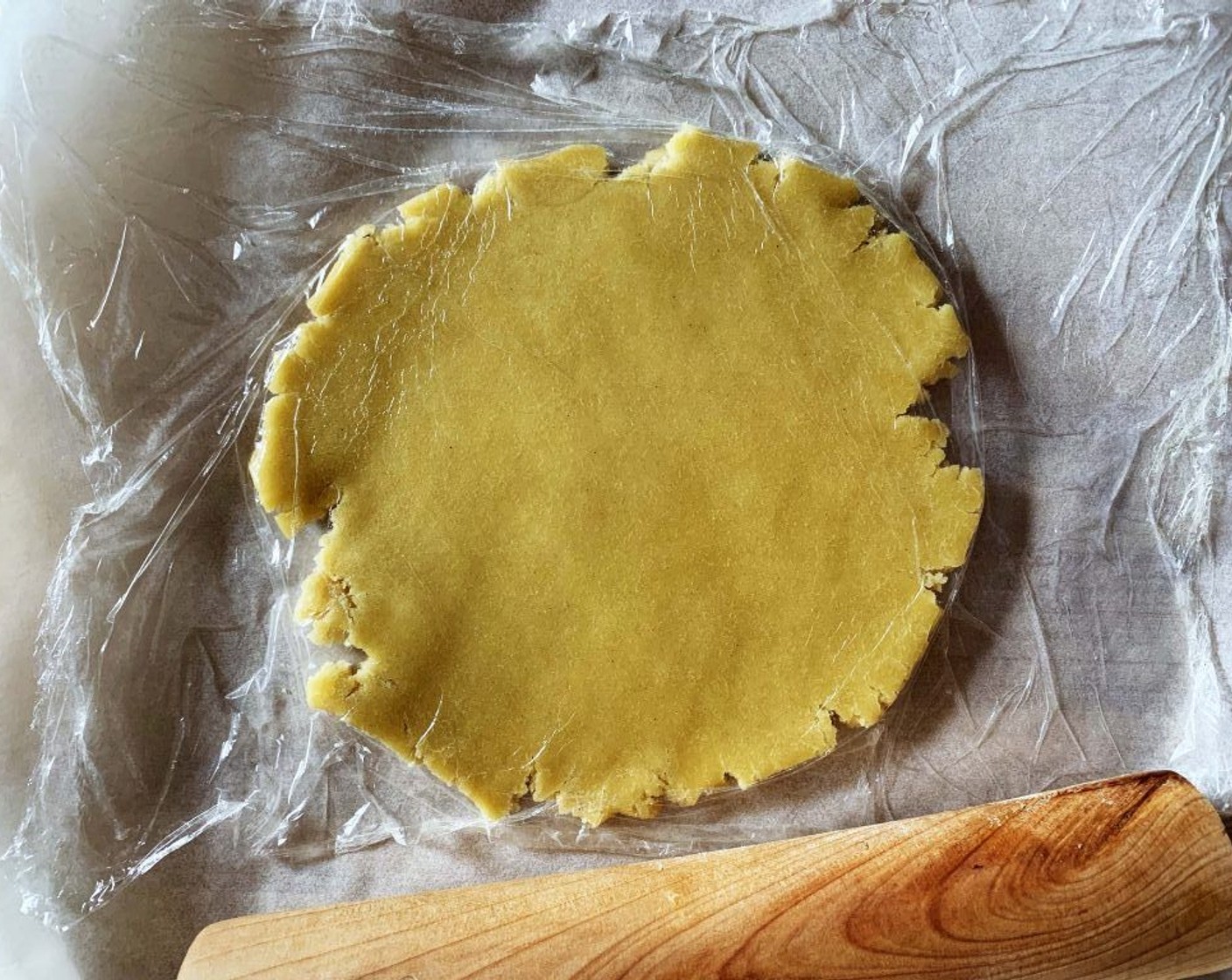 step 4 On a floured surface, roll out the pastry dough into a (1/4-inch) 1/2 cm thick circle.