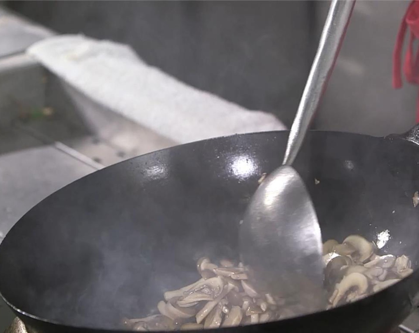 step 5 Place the mushrooms into a mixing bowl. Add the Cream of Chicken Soup (1/2 cup), Condensed Chicken Broth (1 tsp), and Ground White Pepper (1 pinch) to the mushrooms and mix thoroughly.