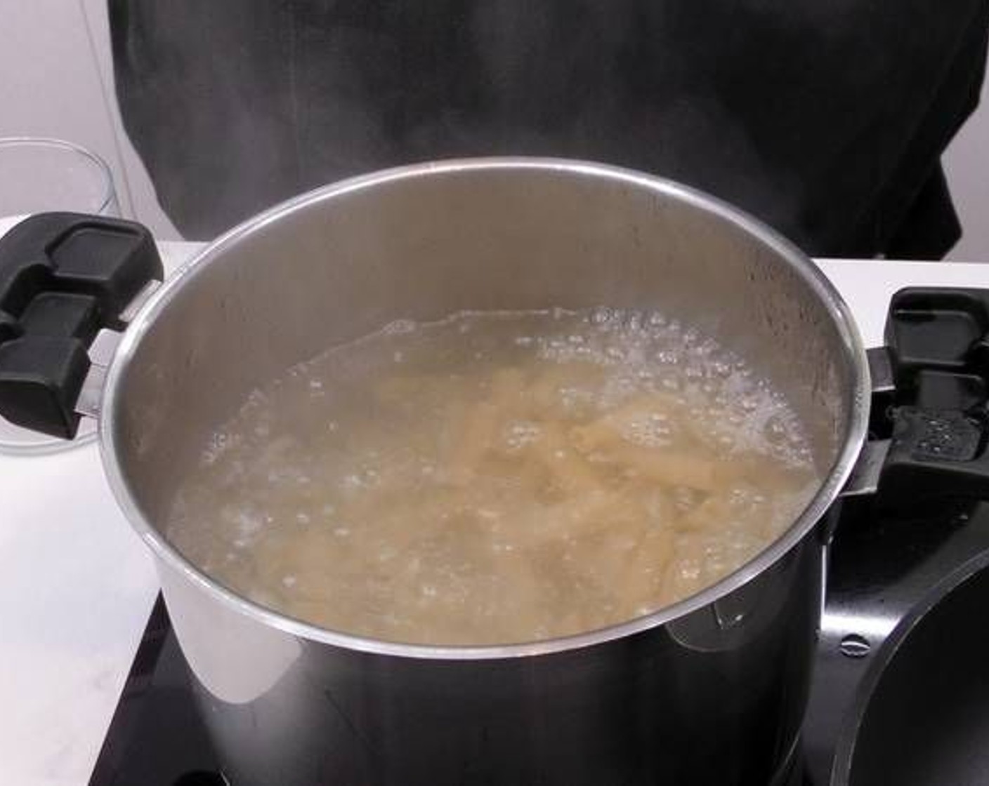 step 1 Boil Water (to taste) in a large pot and add season with Salt (to taste). Add the Pasta Shells (14 oz) and cook according to package directions.