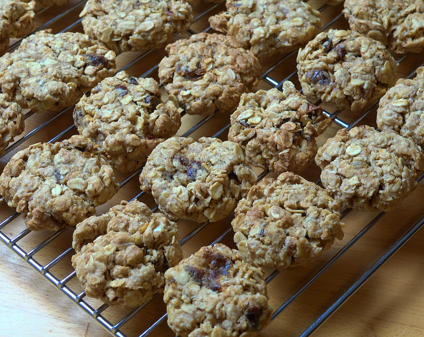 Classic Oat and Date Cookies