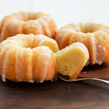 Mini Lemon Bundt Cakes Recipe | SideChef