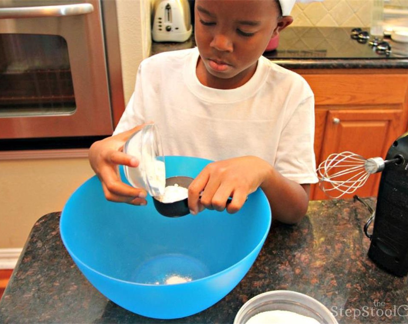 step 5 In a separate bowl, mix together Granulated Sugar (1/3 cup), All-Purpose Flour (1/3 cup) and the remaining Milk (1/3 cup) until it forms a smooth batter.