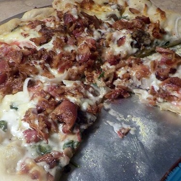 Bacon and Spinach Pizza Recipe | SideChef