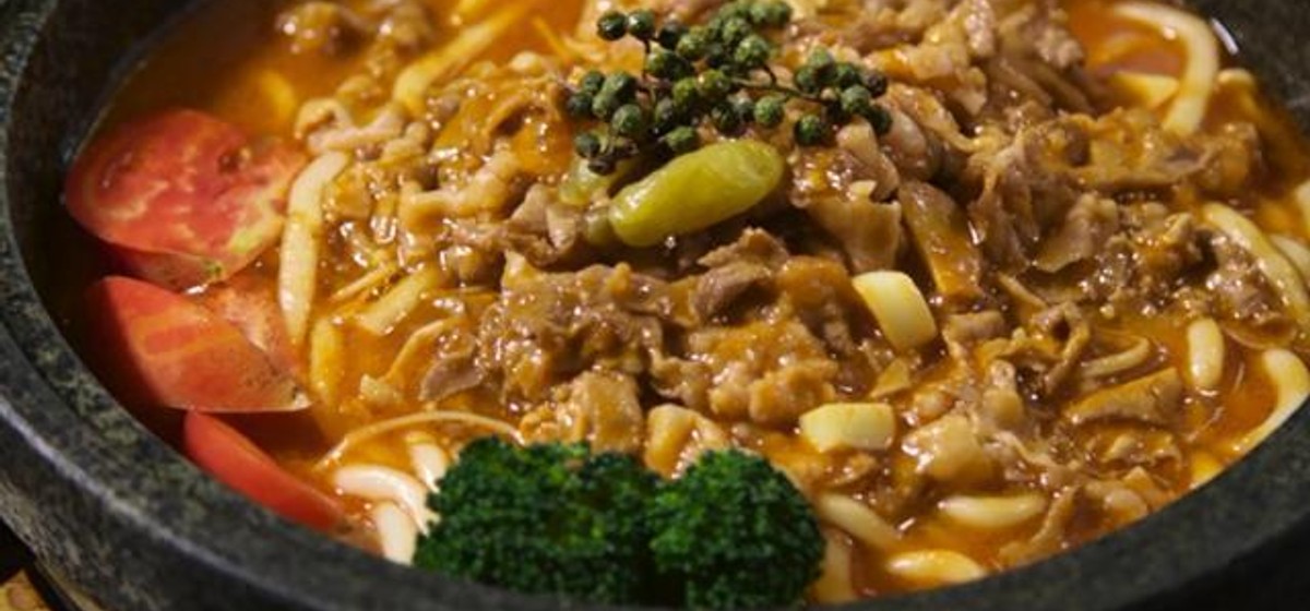Chinese-Style Beef &amp; Tomato Soup Recipe | SideChef
