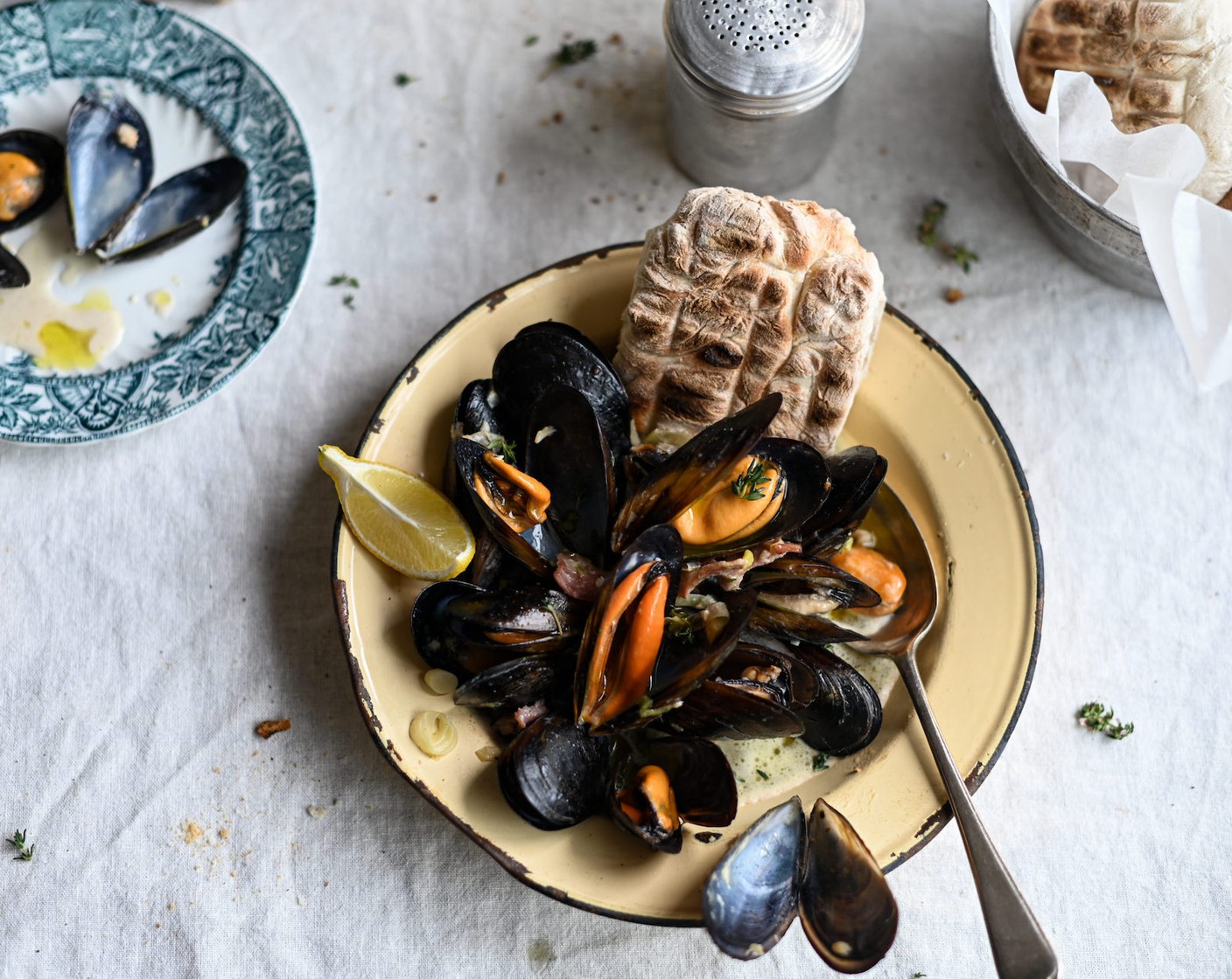 Smoky West Coast Mussel Potjie